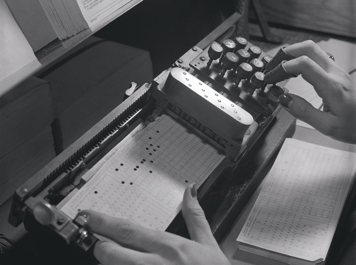 Special machines were used to make computer punch cards TYPES OF PROGRAMS - photo 7