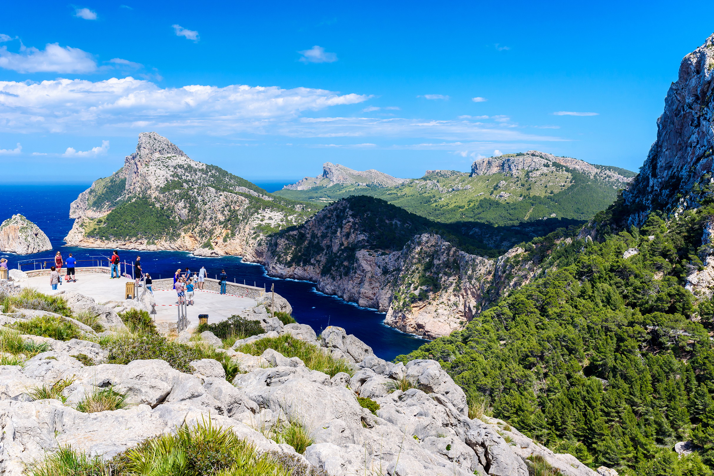 SIMON DANNHAUERSHUTTERSTOCK Cycling in the Serra de Tramuntana If you are - photo 10