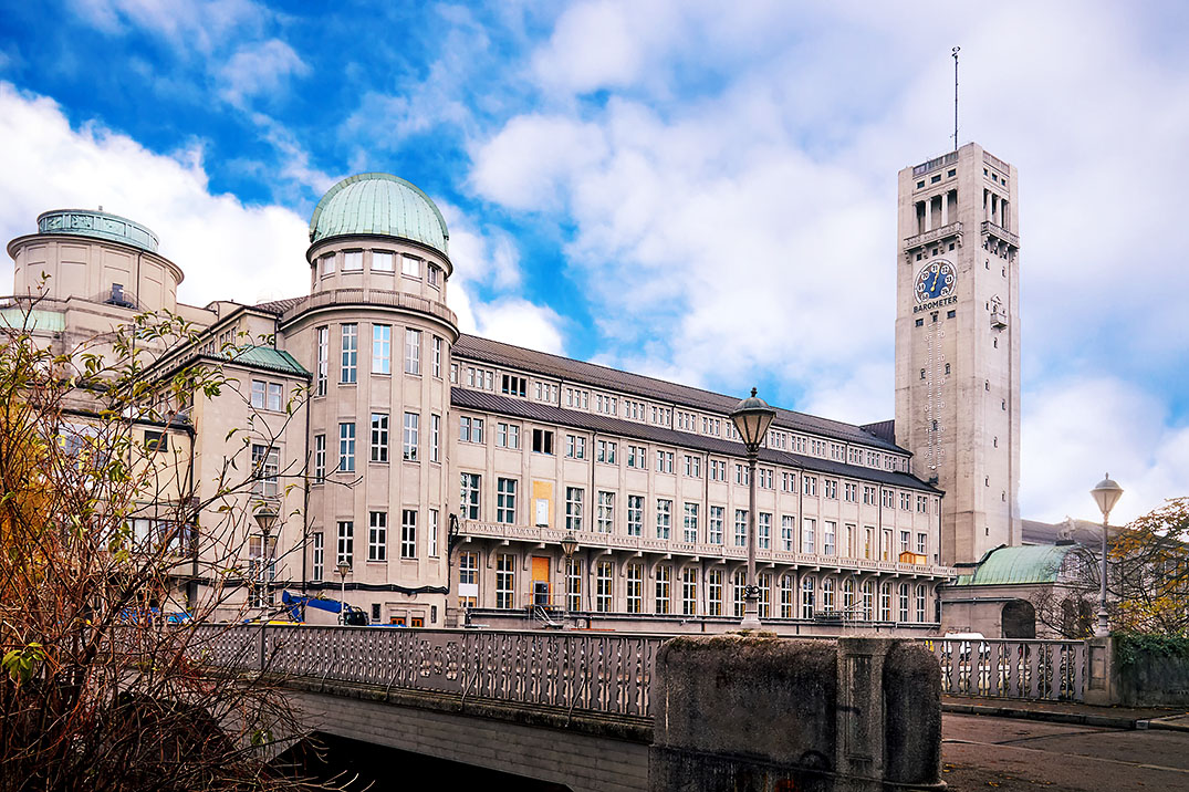 NEDIM BAJRAMOVICSHUTTERSTOCK Dining Out Munich has southern Germanys - photo 15