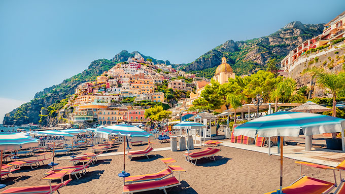 ANDREW MAYOVSKYYSHUTTERSTOCK Naples the Amalfi Coasts Top Experiences - photo 12