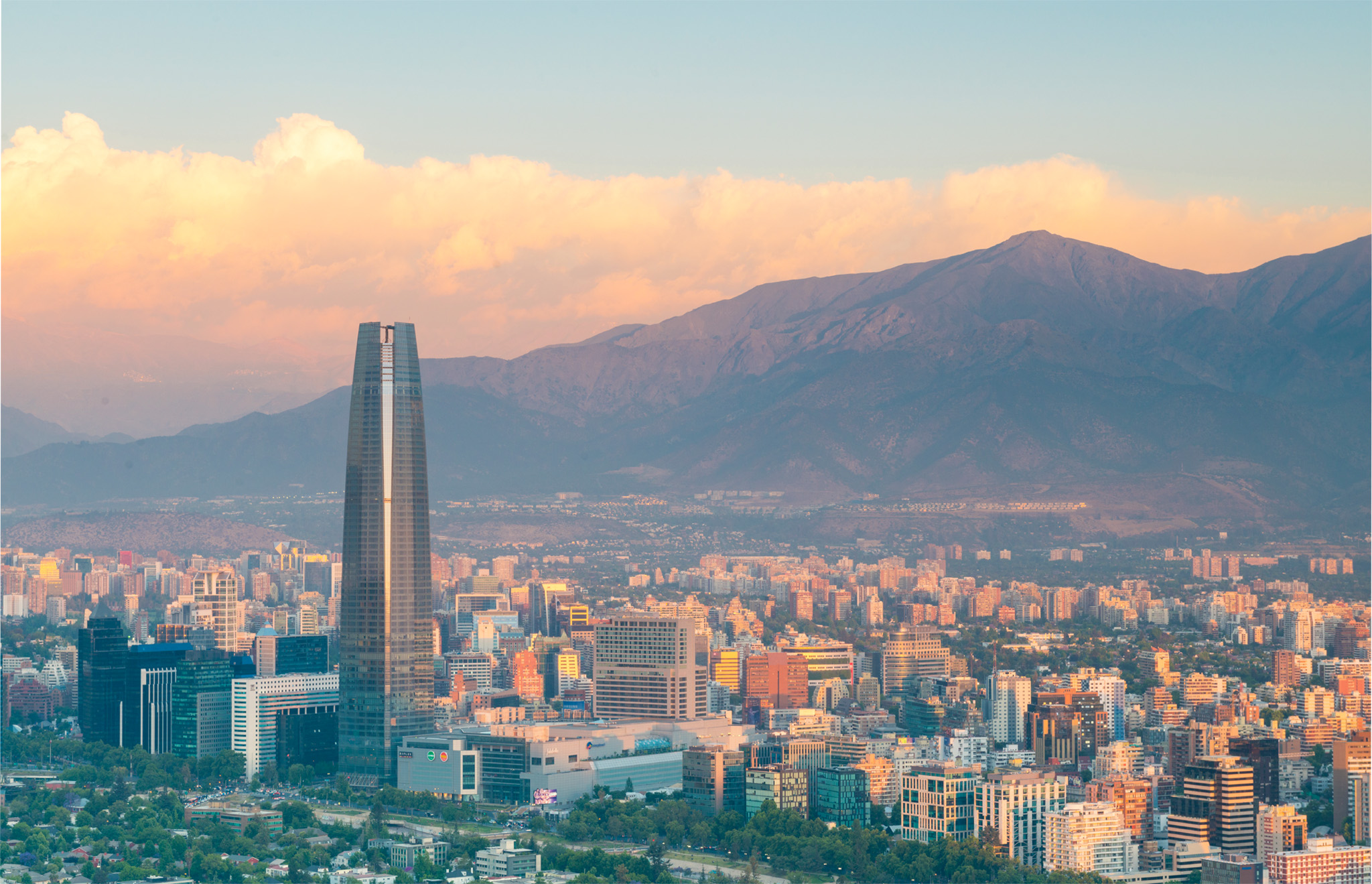 t The sun cloaking the streets of Santiago Welcome to Chile and Easter Island - photo 4