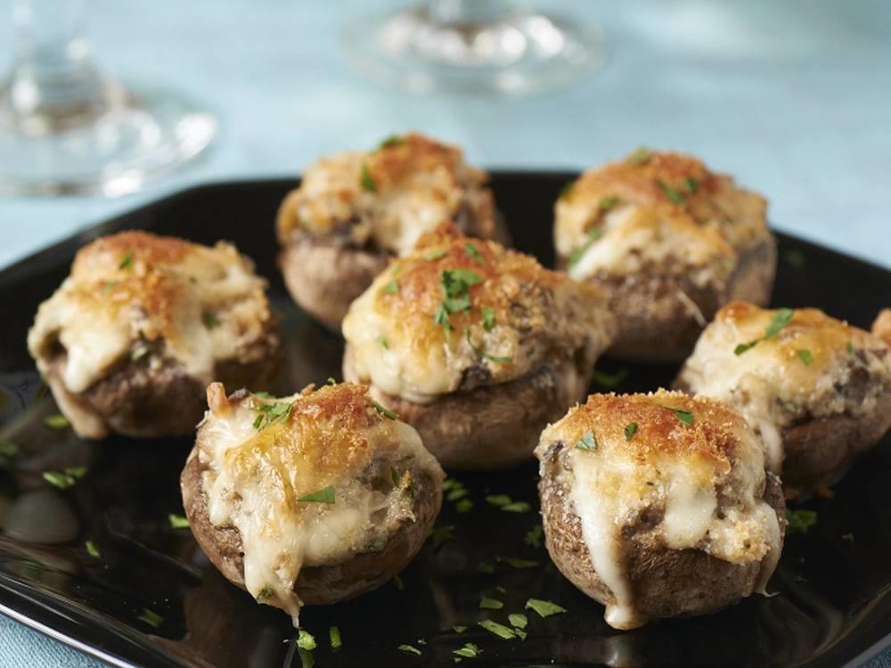 Everyone loves stuffed mushrooms This recipe has no spices added as the - photo 6