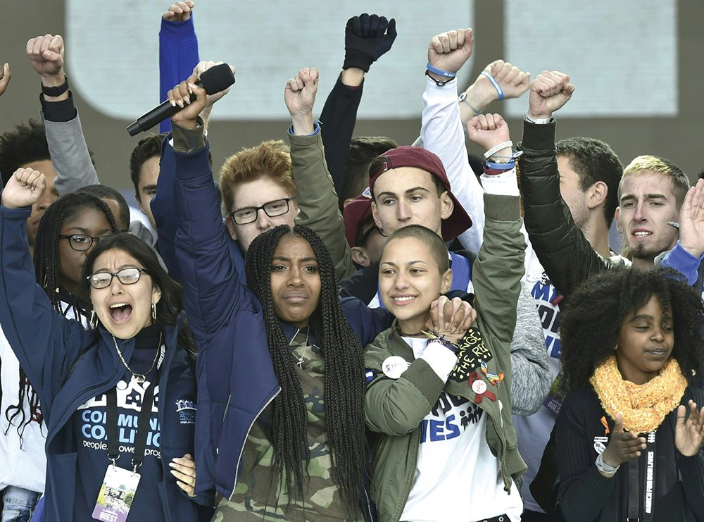 Emma Gonzlez center and others organized the March for Our Lives event in - photo 3