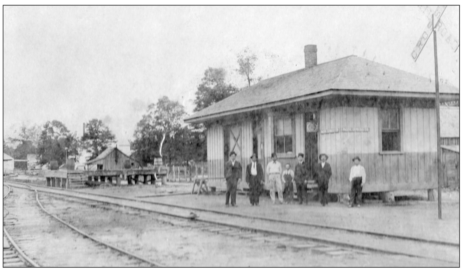 In 1890 a town site was offered by the Brinkley Helena and Indian Bay - photo 12