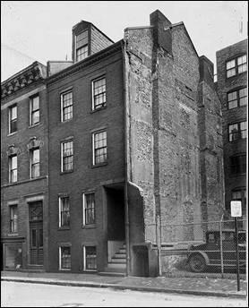 Edgar Allan Poes Birthplace Carver Street Boston THE COMPLETE POEMS IN - photo 5