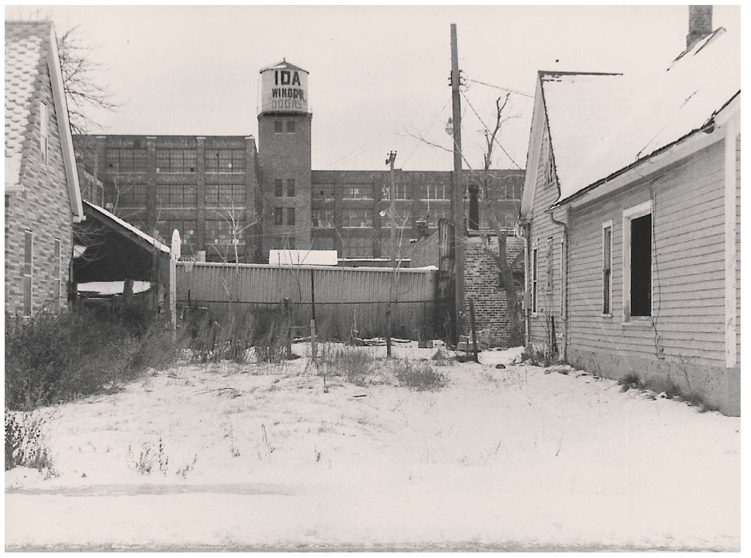 By 1923 there were 23 factories spewing smoke in Hamtramck mainly as - photo 14