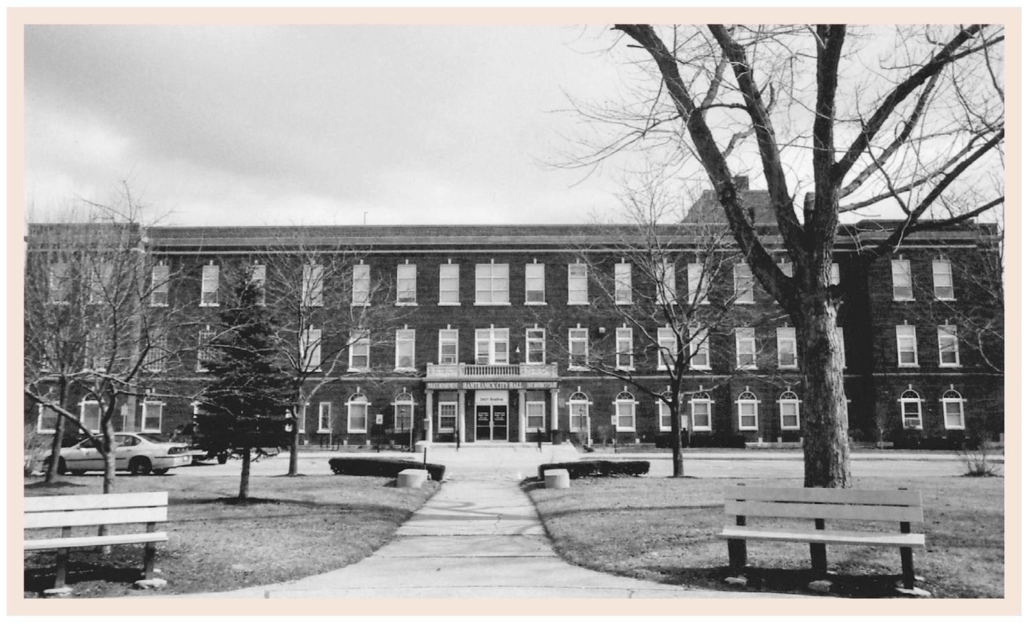 Hamtramck Municipal Hospital was built in 1927 In 1931 the city leased it to - photo 18