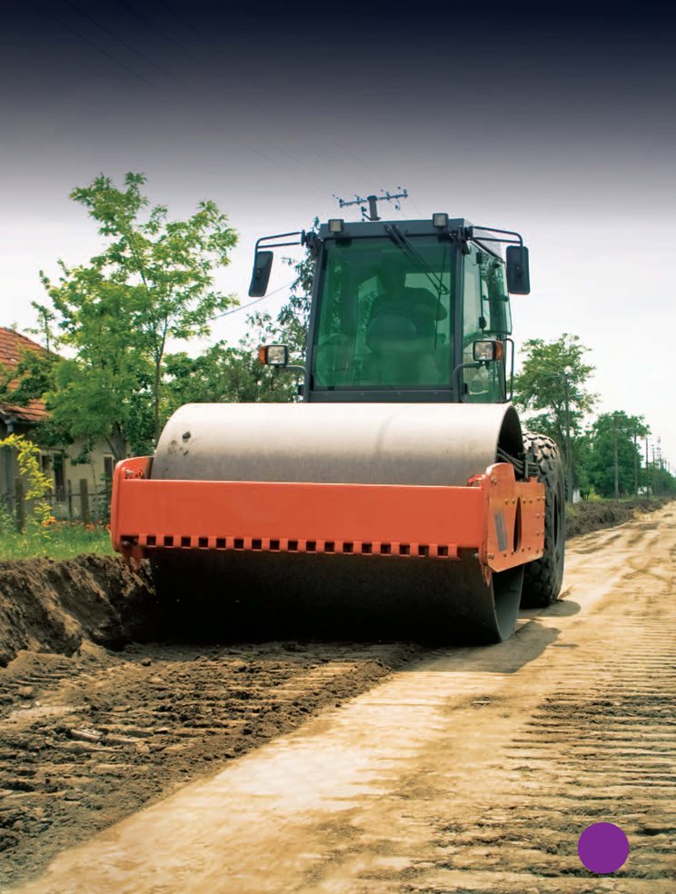 Theypack itdownhard How They Work An operator makes an earthmover go - photo 8