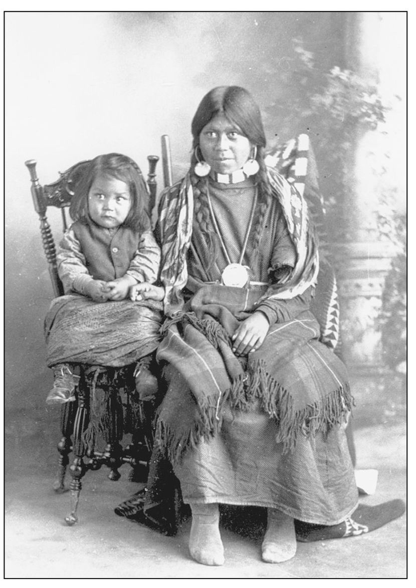 Pictured here are Lemhi Shoshone children Cloth clothing has replaced deer - photo 5
