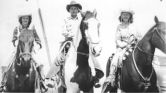 Marylin Barnes Jake Johnson Fay Poloson Fay Poloson Glacier Park 1948 - photo 6