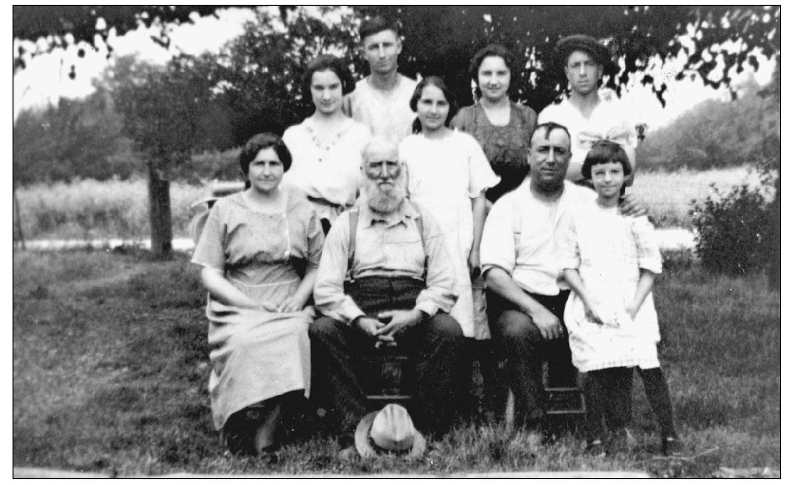 In 1918 nine members of the Champagne family gathered for this photograph The - photo 4