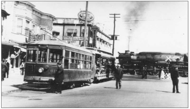 Biddeford and Saco Railroad cars No 616 and No 31 are shown on Old Orchard - photo 13