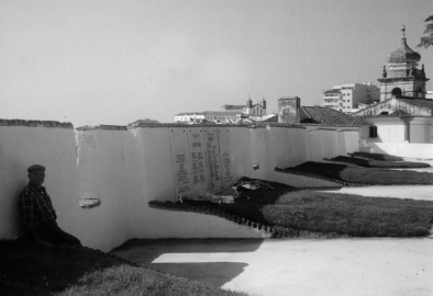 Graveyard at Elvas where there are now memorials to the fallen at Badajoz The - photo 11