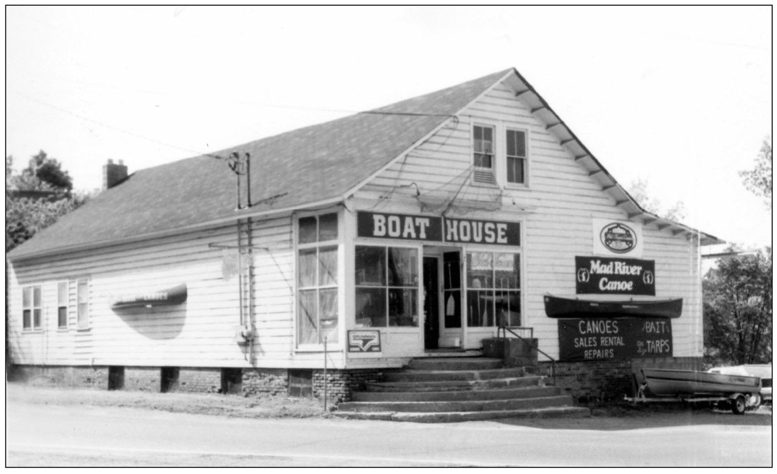 For four decades this same building has been known as the Boat House a - photo 9