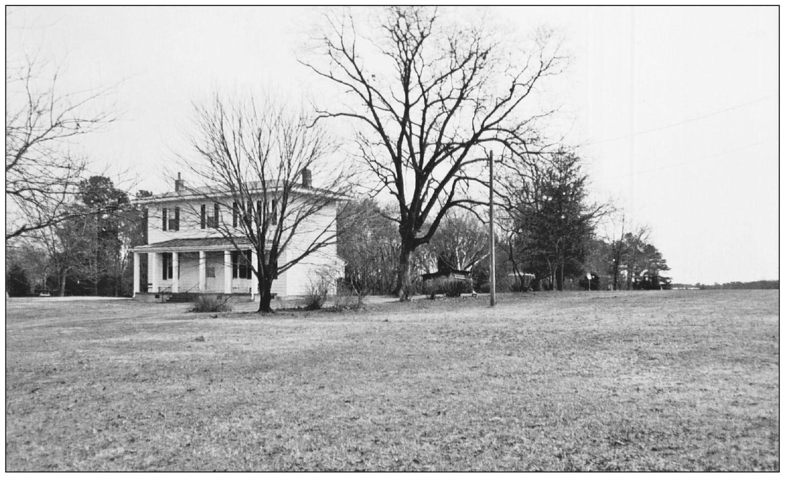 Dr V H Hicks came to the area around 1810 and built this home between the - photo 8