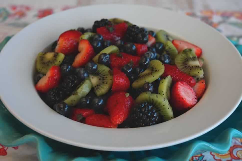 Berry-Kiwi Salad with Mint-Lime Dressing Banana Slush Punch Serves about - photo 5