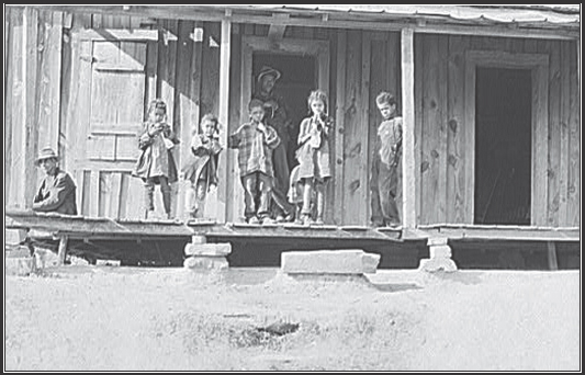 Sand Mountain Alabama sharecroppers in 1940 Everybody knew what artists was - photo 4