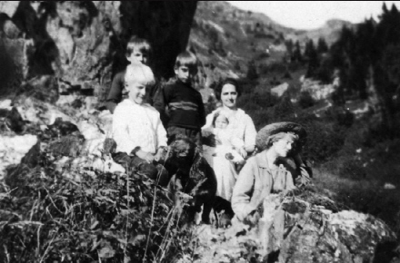 Gold Dust on His Shirt The True Story of an Immigrant Mining Family - image 1