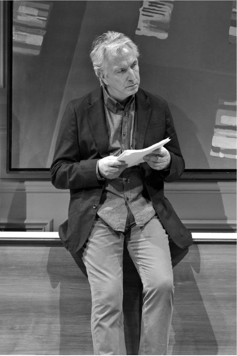 Alan Rickman in a scene from Seminar on Broadway at the Golden theatre Photo - photo 3