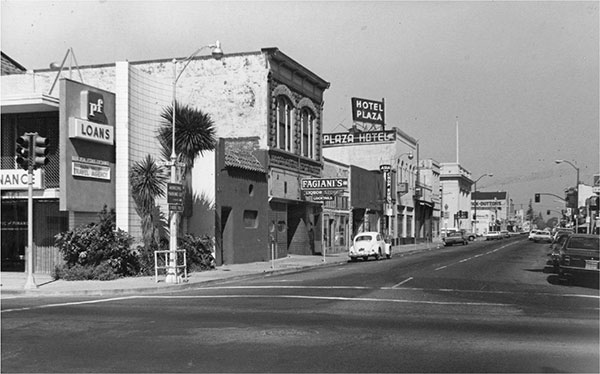 View of Main Street at Third Street Napa depicting Fagianis Cocktail Lounge - photo 4