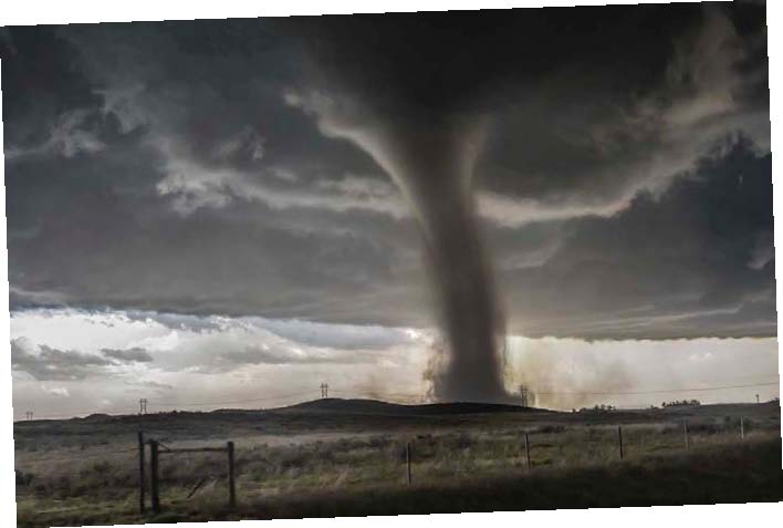 SOME KILLER STORMS ARE HUGE IN SIZE AND LEAVE DEATH AND DAMAGE OVER A LARGE - photo 3