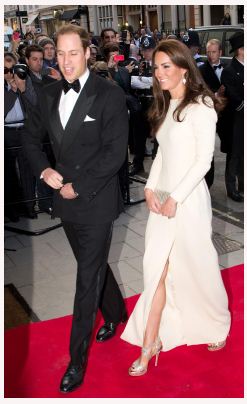 Above The Duke and Duchess arrive for a dinner hosted by The Thirty Club at - photo 4