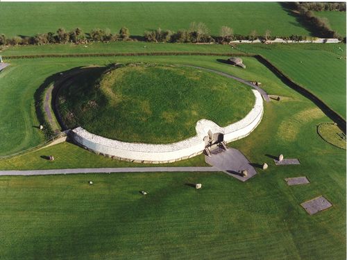 Newgrange CountyMeath Thelight from the sun shines into Maeshowe right through - photo 2