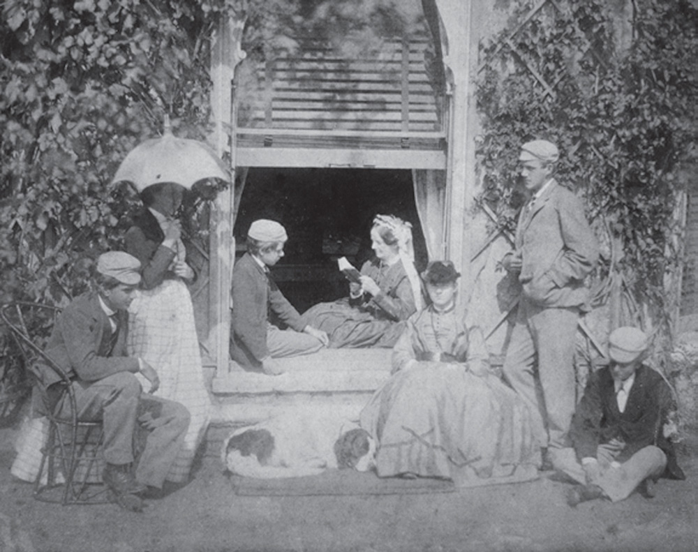It is a summers day in the early 1860s The family of Charles Darwin the - photo 2