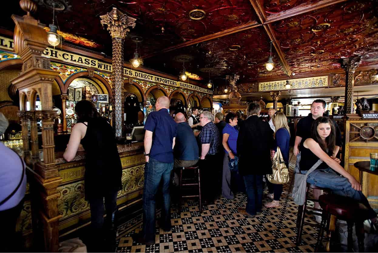 Top Attraction 7 Kevin CumminsApa Publications Crown Liquor Saloon Great - photo 10