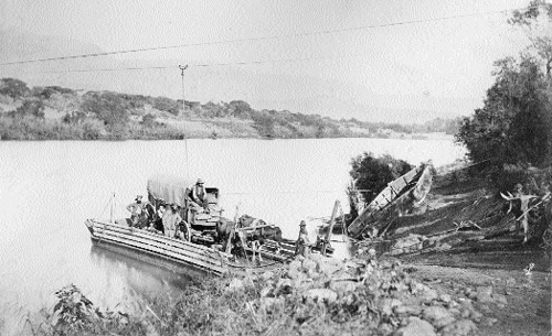 5 A wagon and oxen crossing the Thukela River by pont 6 Fort Pearson on - photo 5