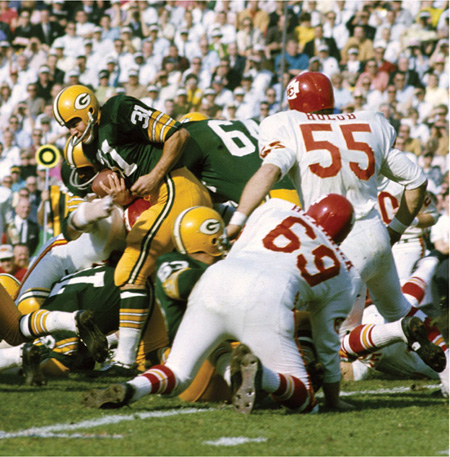 Jim Taylor 31 rumbles through the Kansas City defense during Super Bowl I 1 - photo 5