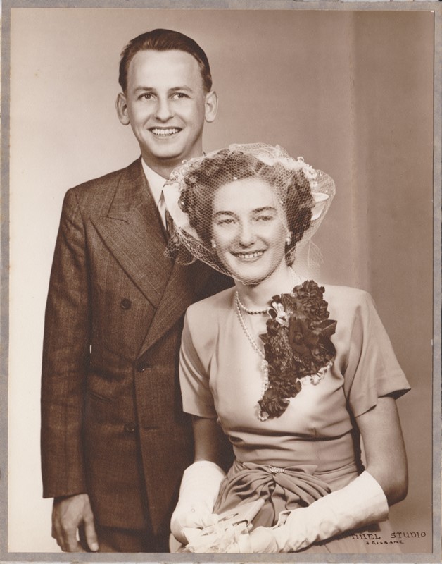 Joans parents Huub and Gloria Bierman on their wedding day My mother went to - photo 6