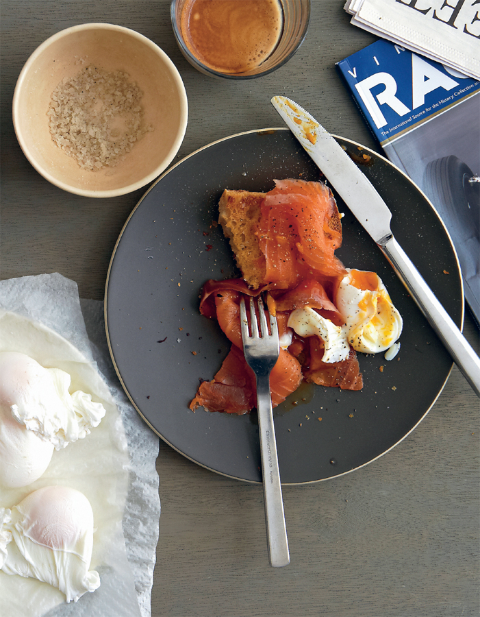 Smoked salmon with poached eggs When poaching more than any other type of - photo 8