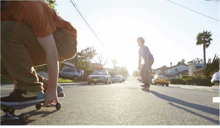 Before street coursesand skateparks in generalwere widely bulit and became - photo 6