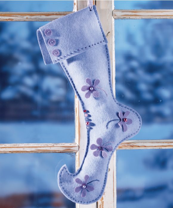 This stocking is made with gorgeous purple felt and decorated with flowers Who - photo 8