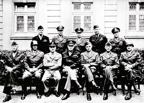 Senior US generals of the Western Front Front row from left Simpson - photo 7