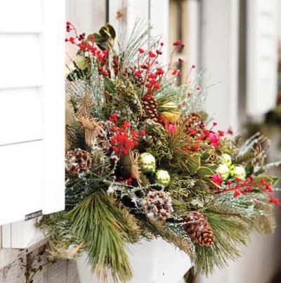 The front window boxes are changed several times a year to reflect the seasons - photo 3