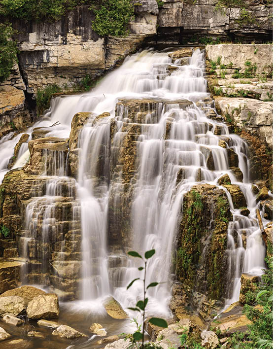 A typical waterfall along the Niagara Escarpment - photo 2