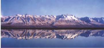 Tour Three-Otago and Mackenzie Country Autumn above and Winter below - photo 8