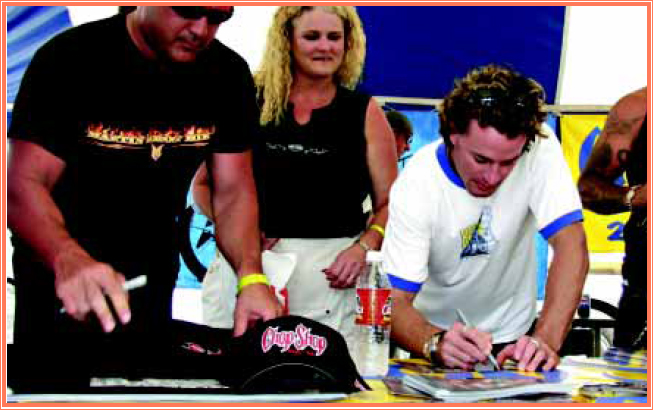 Celebrity custom bike builders sign autographs at a Texas bike rally Bikers - photo 12