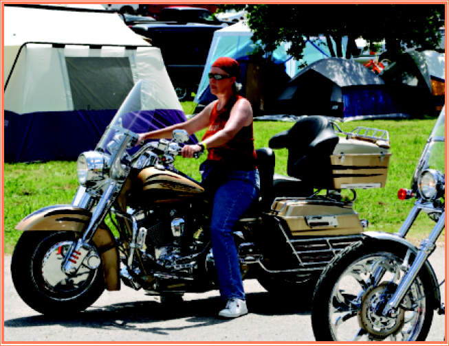 Big heavy touring bikes give a smooth ride and absorb bumps along the way - photo 6