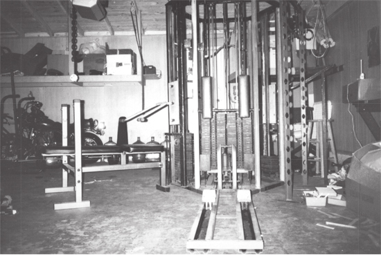 Bruce Lee used his Marcy Circuit Trainer exercise machine up until the day he - photo 4