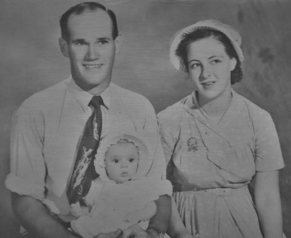 Len Dulcie and baby Karen 1956 The diversity of our lives showed our - photo 4