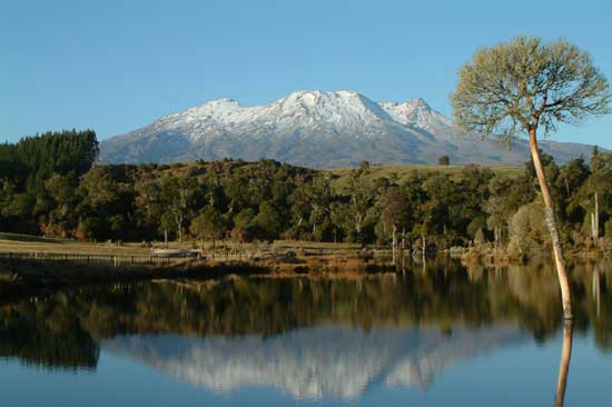 Lahar Lake Mt Ruapehu Right here we go says our young pilotDaniel - photo 3