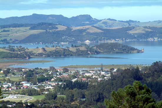 Coromandel township Id willingly wager that few cities aroundthe globe boast a - photo 3