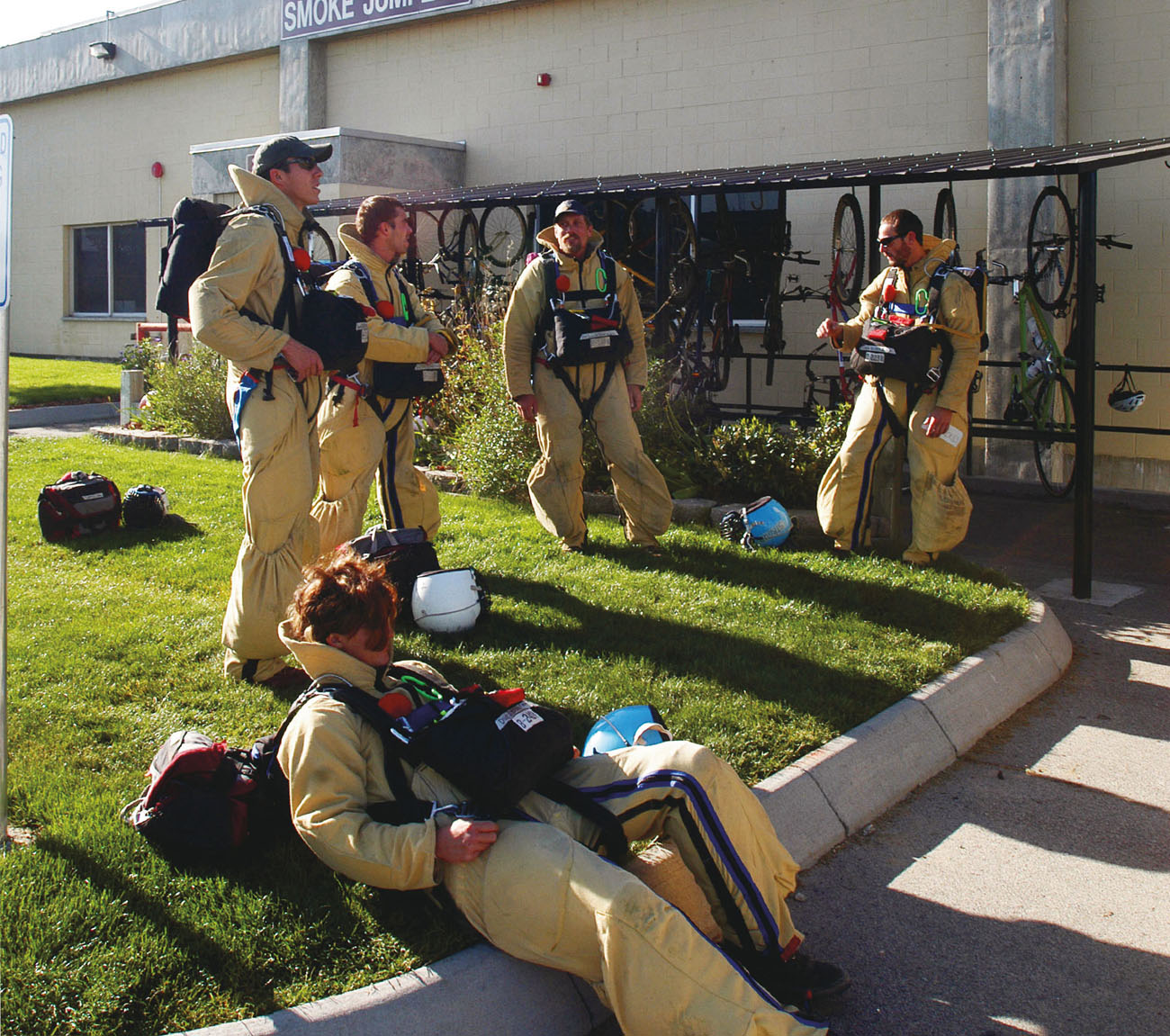 Smokejumper rookies go through strenuous training to prepare them for - photo 4