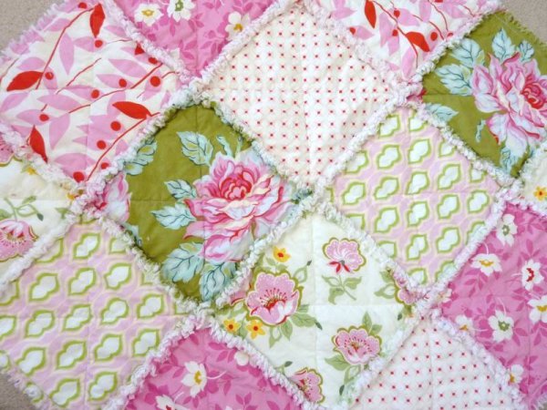 Photo by Sweet Baby Jamie Flickr Rag quilts are different from standard - photo 7