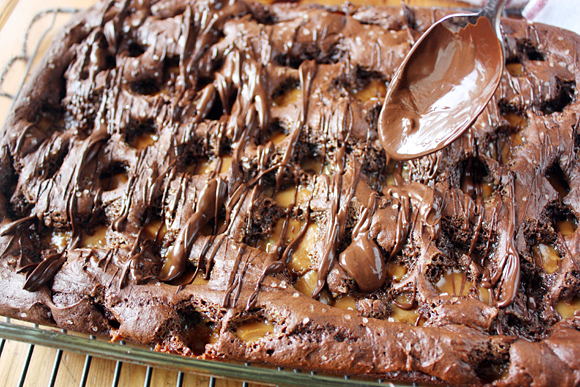 If you are a fan ofchocolates then youll surely enjoy this chocolate dump cake - photo 2