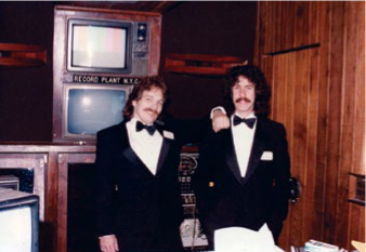 At the 1982 Tony Awards Kooster McAllister and Phil Gitomer dressed up for the - photo 6