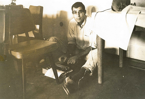 Young Halberstam and his typewriter in the Congo in 1960 An editorial - photo 5